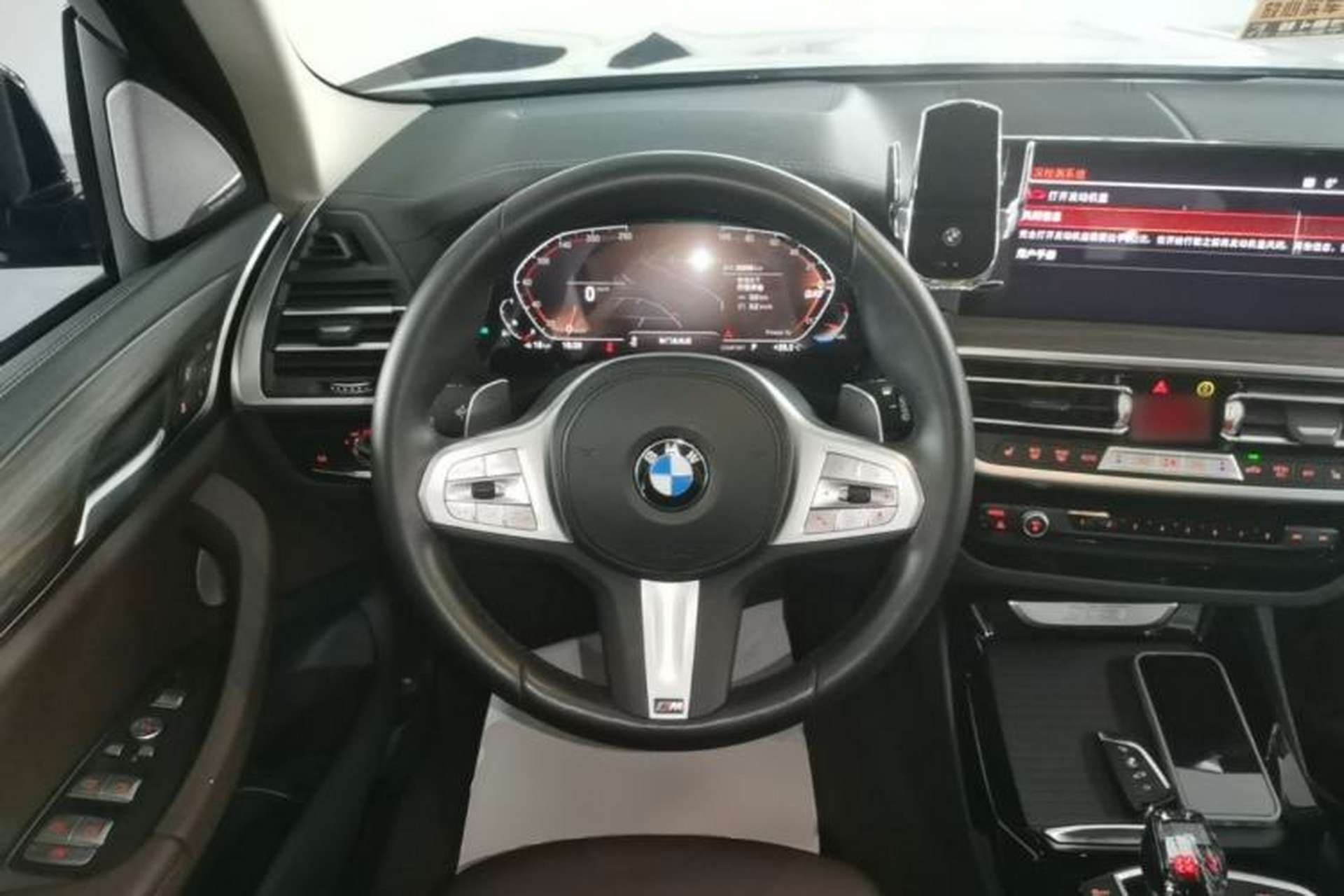 Used BMW X3 2023 Restyled xDrive30i Leading Edition M Night Sky Package Steering Wheel