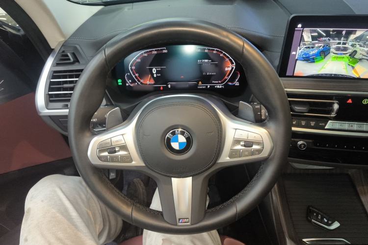 Used BMW X3 2023 xDrive30i Leading Model M Night Edition Package Steering Wheel