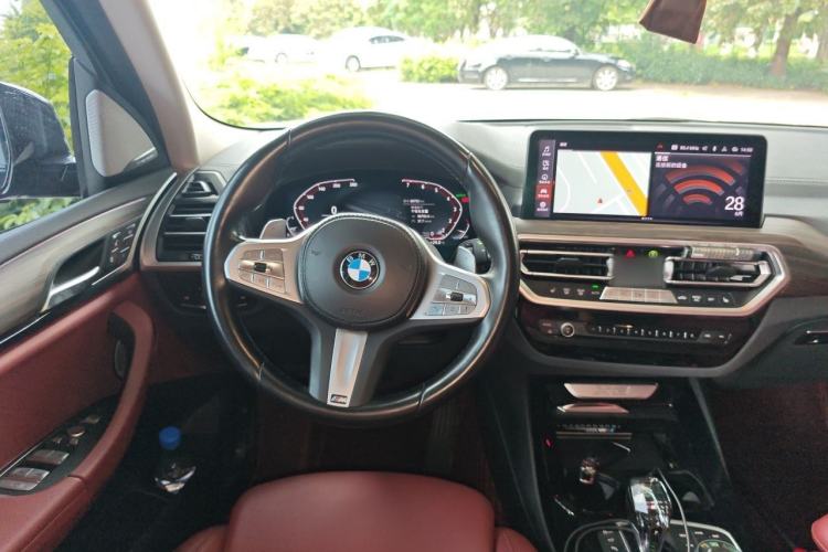 Used BMW X3 2023 xDrive30i Leading Model M Night Edition Package Steering Wheel