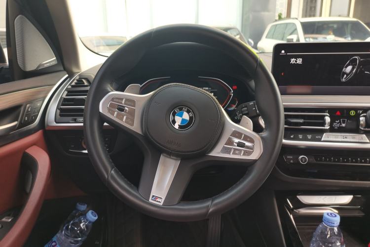 Used BMW X3 2023 Restyled xDrive30i Luxury Version M Night Edition Package Steering Wheel