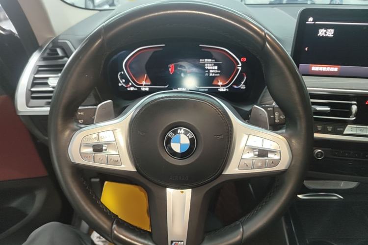 Used BMW X3 2023 Restyled xDrive30i Leading Edition M Night Sky Package Steering Wheel