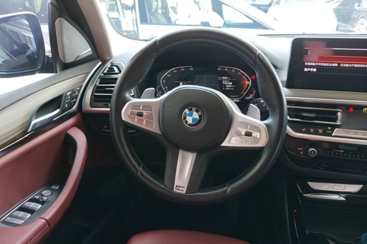 Used BMW X3 2023 xDrive30i Leading Model M Night Edition Package Steering Wheel