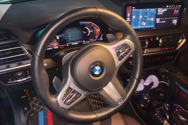 Used BMW X3 2023 Restyled xDrive30i Leading Edition M Night Sky Package Steering Wheel