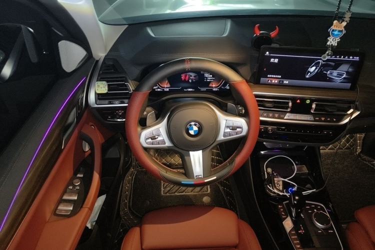 Used BMW X3 2023 Restyled xDrive30i Leading Edition M Night Sky Package Steering Wheel