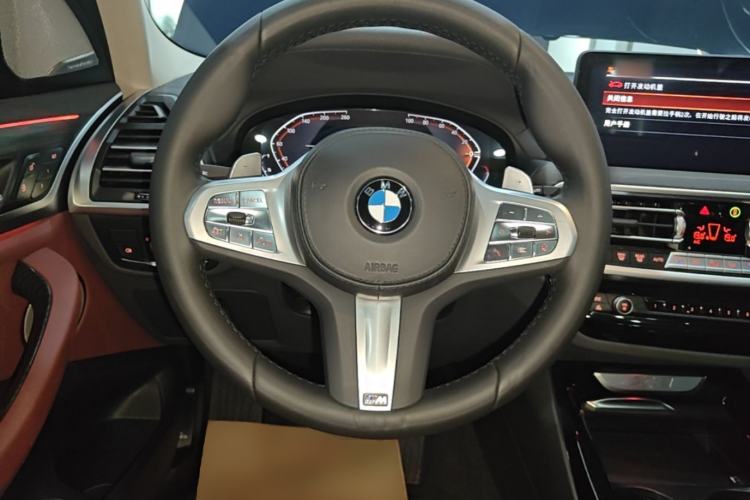 Used BMW X3 2023 Restyled xDrive30i Leading Edition M Night Sky Package Steering Wheel