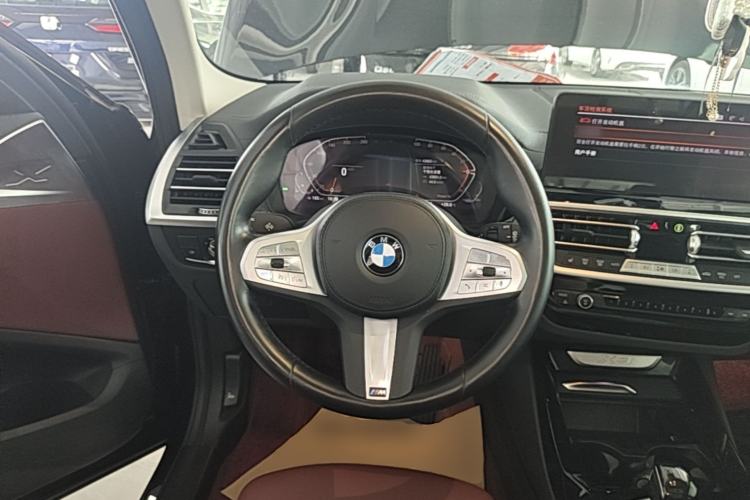 Used BMW X3 2023 xDrive25i M Sport Package Steering Wheel
