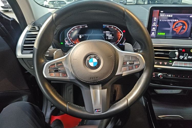 Used BMW X3 2023 Restyled xDrive30i Leading Edition M Night Sky Package Steering Wheel