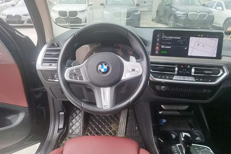 Used BMW X3 2023 xDrive30i Leading Model M Night Edition Package Steering Wheel