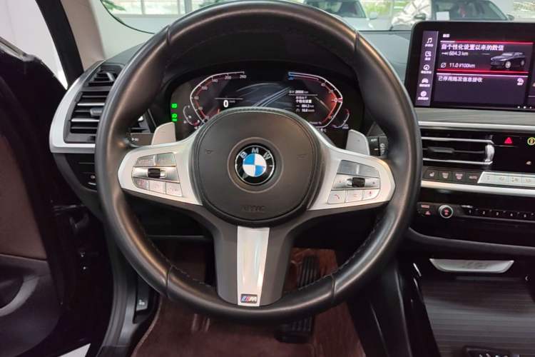 Used BMW X3 2023 Restyled xDrive30i Leading Edition M Night Sky Package Steering Wheel