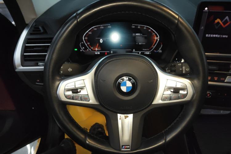 Used BMW X3 2023 xDrive25i M Sport Package Steering Wheel