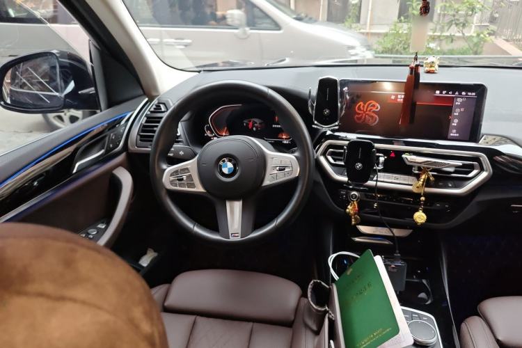 Used BMW X3 2023 xDrive25i M Sport Package Steering Wheel