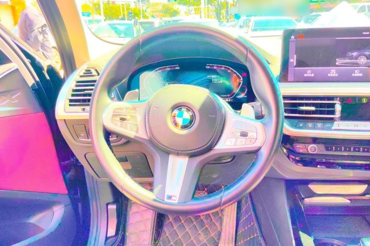 Used BMW X3 2023 Restyled xDrive30i Leading Edition M Night Sky Package Steering Wheel