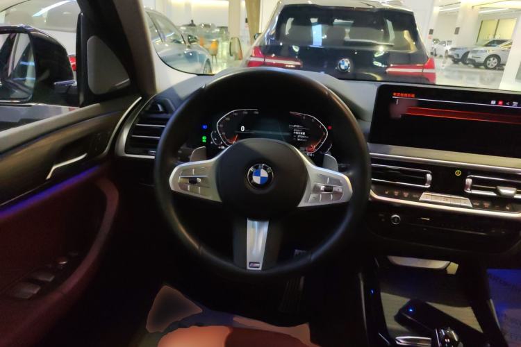 Used BMW X3 2023 Restyled xDrive30i Leading Edition M Night Sky Package Steering Wheel