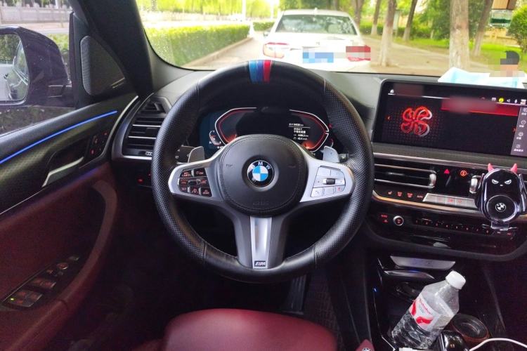Used BMW X3 2023 xDrive30i Luxury Edition M Night Sky Package Steering Wheel