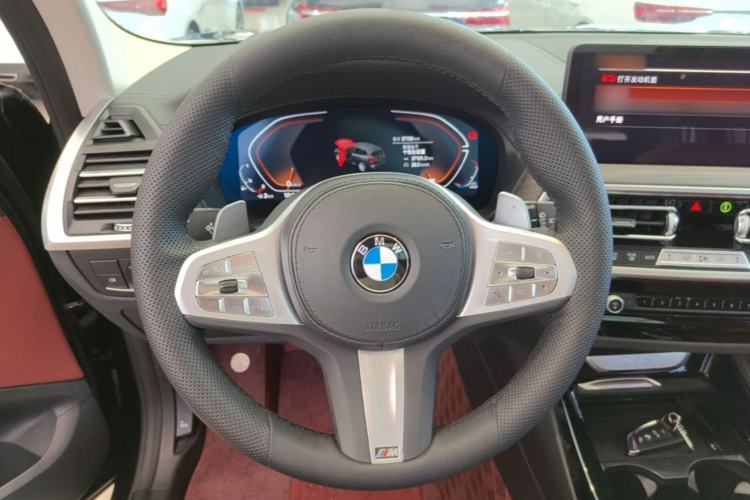 Used BMW X3 2023 Restyled xDrive30i Leading Edition M Night Sky Package Steering Wheel