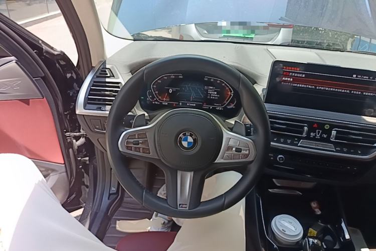 Used BMW X3 2023 Restyled xDrive30i Leading Edition M Night Sky Package Steering Wheel