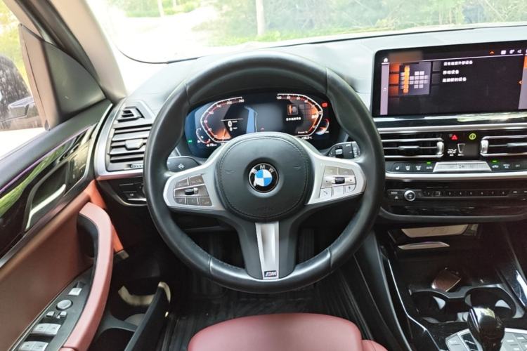 Used BMW X3 2023 xDrive25i M Sport Package Steering Wheel