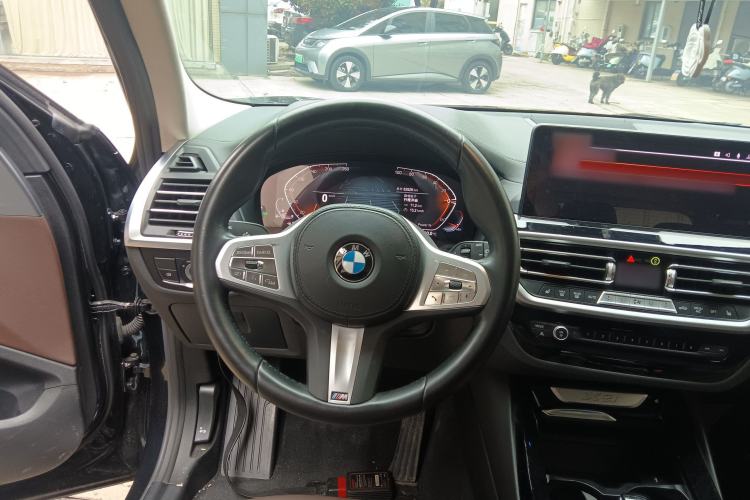 Used BMW X3 2023 xDrive25i M Sport Package Steering Wheel