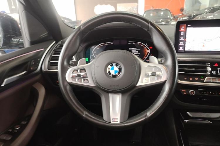 Used BMW X3 2023 xDrive30i Luxury Edition M Night Sky Package Steering Wheel