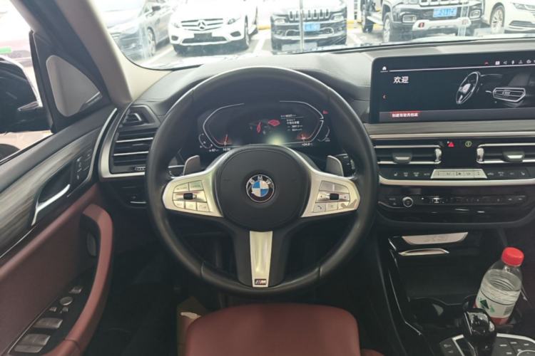 Used BMW X3 2023 Restyled xDrive30i Leading Edition M Night Sky Package Steering Wheel