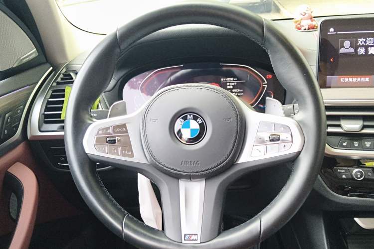 Used BMW X3 2023 xDrive30i Leading Model M Night Edition Package Steering Wheel
