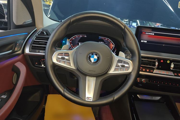 Used BMW X3 2023 Restyled xDrive30i Leading Edition M Night Sky Package Steering Wheel