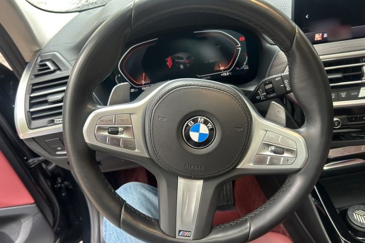 Used BMW X3 2023 Restyled xDrive30i Leading Edition M Night Sky Package Steering Wheel