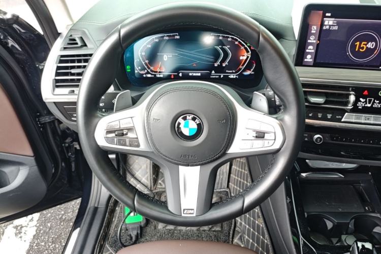 Used BMW X3 2023 Restyled xDrive30i Leading Edition M Night Sky Package Steering Wheel