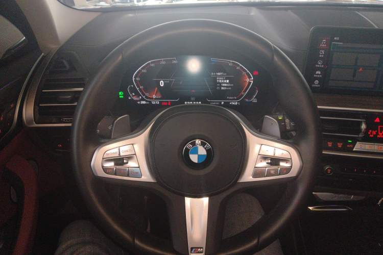 Used BMW X3 2023 Restyled xDrive30i Leading Edition M Night Sky Package Steering Wheel