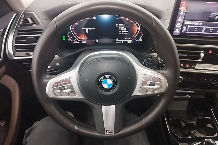 Used BMW X3 2023 xDrive25i M Sport Package Steering Wheel