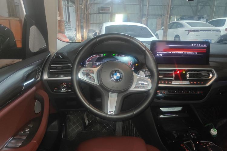 Used BMW X3 2023 Restyled xDrive30i Leading Edition M Night Sky Package Steering Wheel
