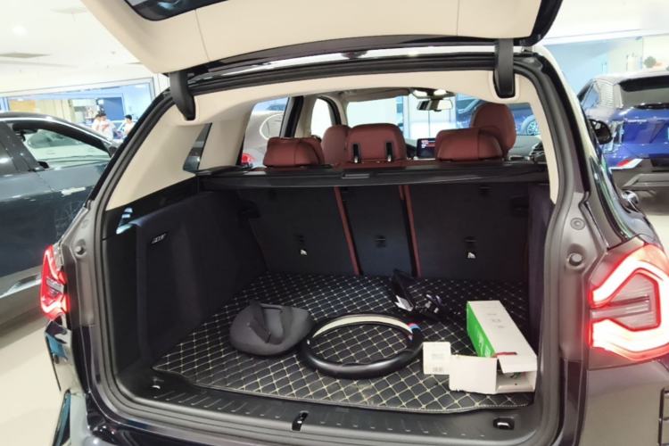 Used BMW X3 2023 Restyled xDrive30i Leading Edition M Night Sky Package Trunk