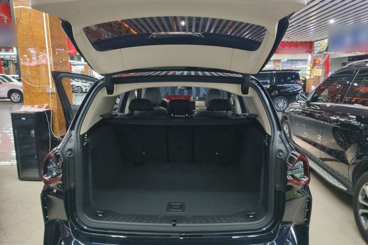 Used BMW X3 2023 xDrive30i Leading Model M Night Edition Package Trunk