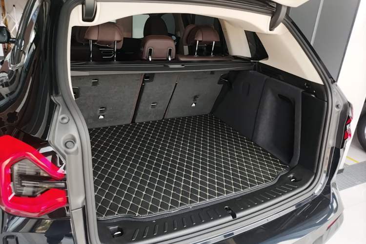Used BMW X3 2023 xDrive25i M Sport Package Trunk