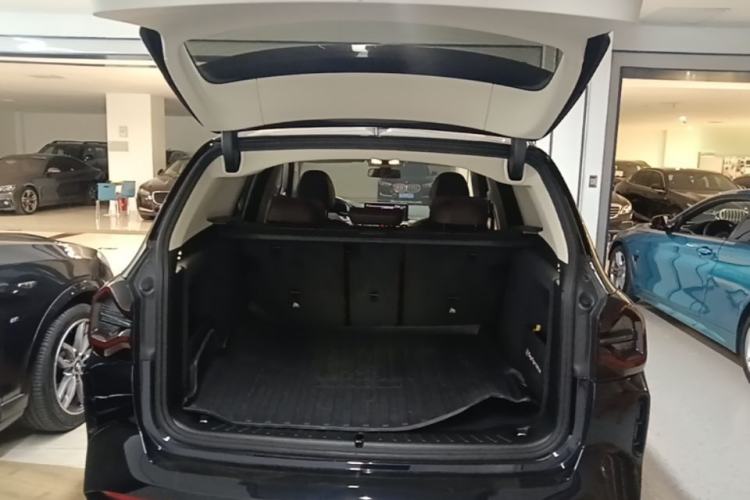 Used BMW X3 2023 xDrive30i Leading Model M Night Edition Package Trunk