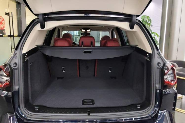 Used BMW X3 2023 xDrive30i Leading Model M Night Edition Package Trunk