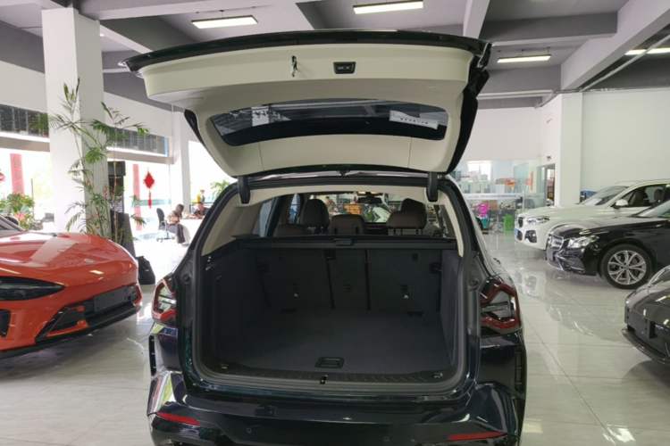 Used BMW X3 2023 Restyled xDrive30i Leading Edition M Night Sky Package Trunk