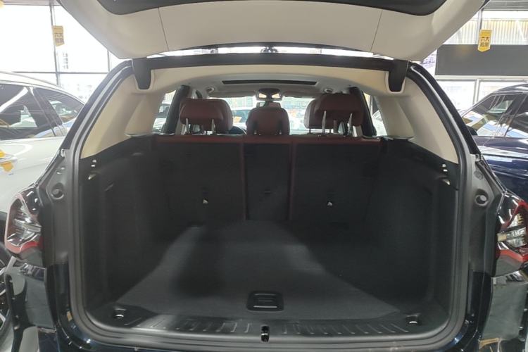 Used BMW X3 2023 Restyled xDrive30i Leading Edition M Night Sky Package Trunk
