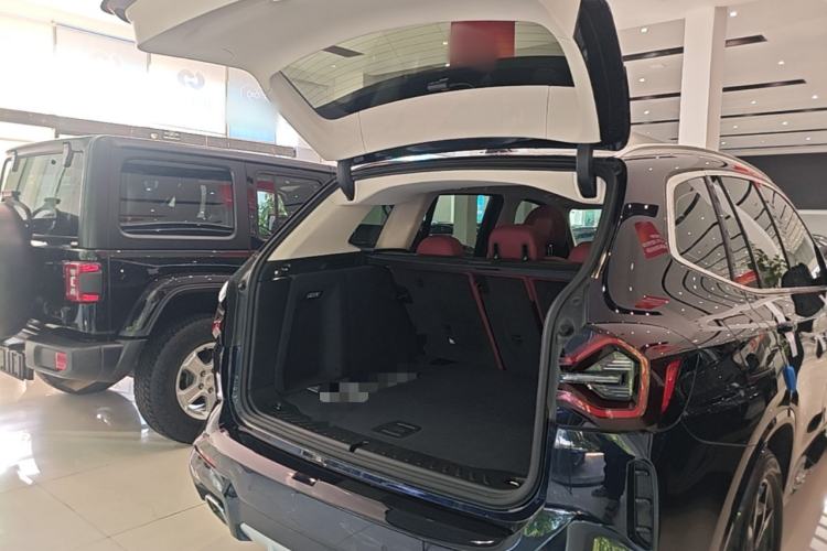 Used BMW X3 2023 xDrive25i M Sport Package Trunk