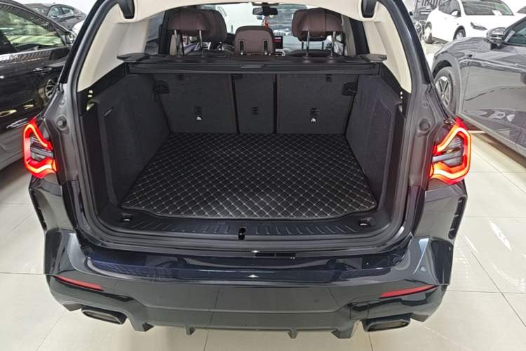 Used BMW X3 2023 Restyled xDrive30i Leading Edition M Night Sky Package Trunk