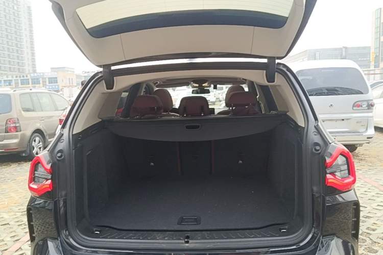 Used BMW X3 2023 xDrive25i M Sport Package Trunk