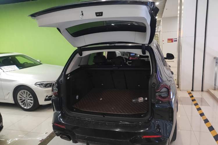 Used BMW X3 2023 xDrive30i Leading Model M Night Edition Package Trunk