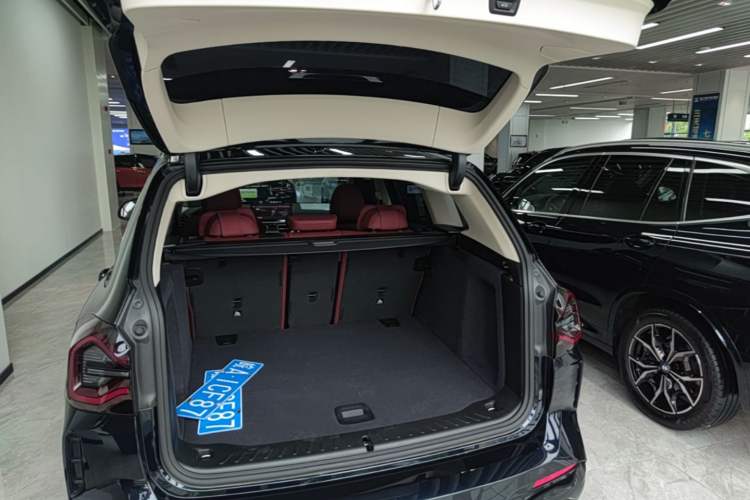 Used BMW X3 2023 xDrive25i M Sport Package Trunk