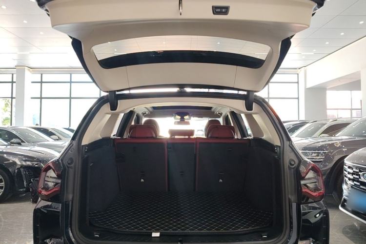 Used BMW X3 2023 xDrive30i Leading Model M Night Edition Package Trunk
