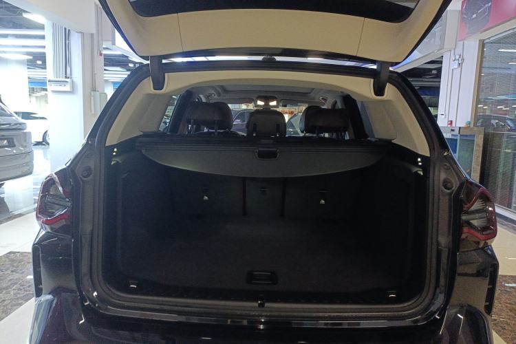 Used BMW X3 2023 xDrive25i M Sport Package Trunk