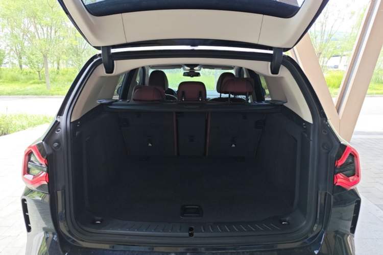 Used BMW X3 2023 xDrive25i M Sport Package Trunk