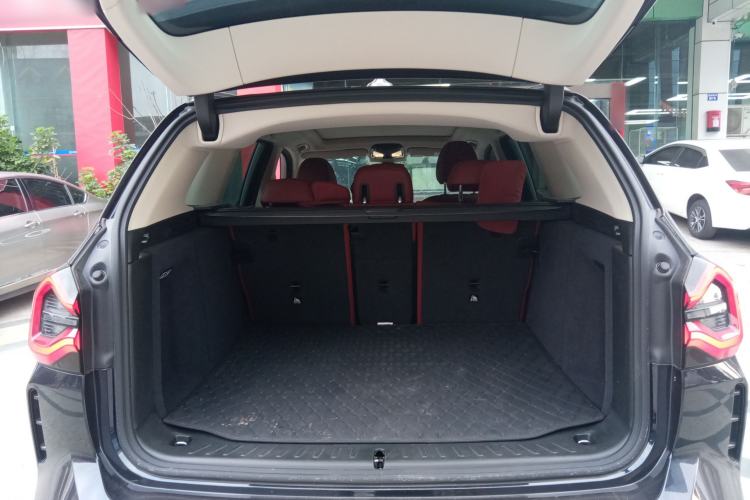 Used BMW X3 2023 Restyled xDrive30i Leading Edition M Night Sky Package Trunk