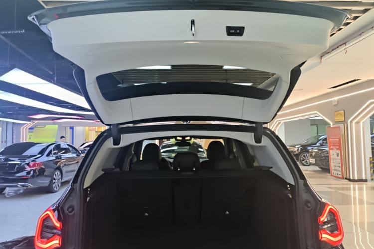 Used BMW X3 2023 Restyled xDrive30i Leading Edition M Night Sky Package Trunk