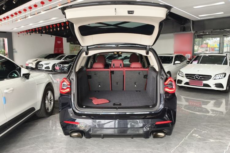 Used BMW X3 2023 xDrive25i M Sport Package Trunk
