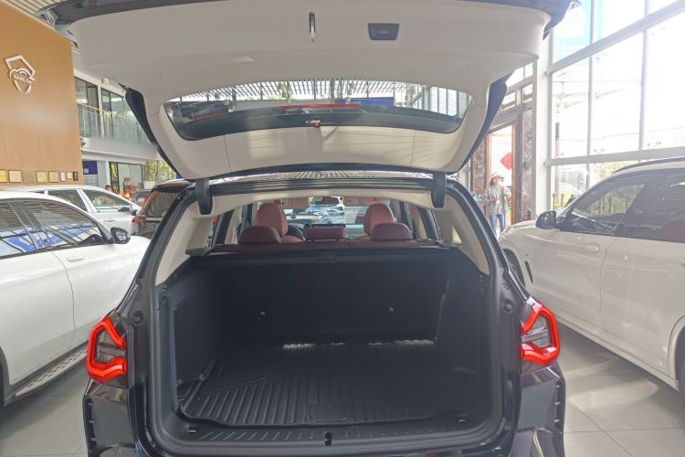 Used BMW X3 2023 xDrive25i M Sport Package Trunk